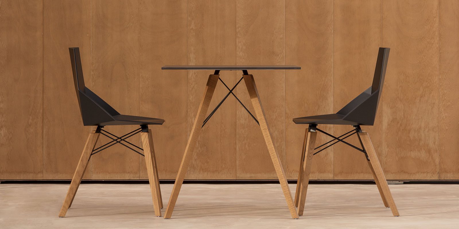 silla faz madera ambiente 2