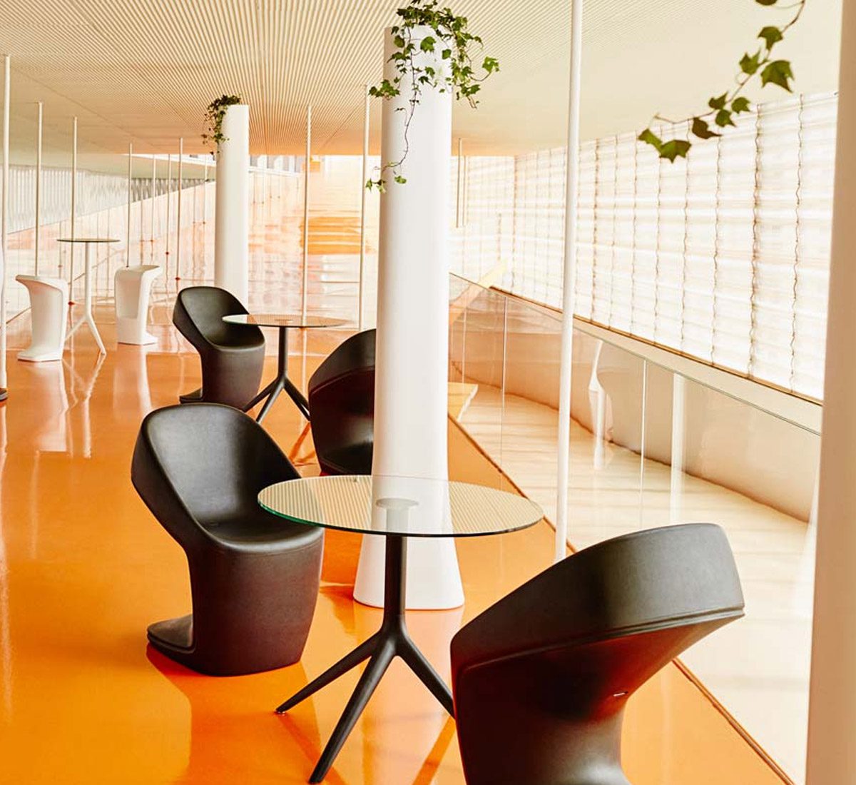 silla ufo ambiente 3