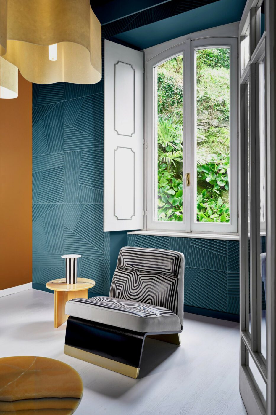 papel pintado con motivos geometricos Papel pintado estilo retro con motivos geométricos
