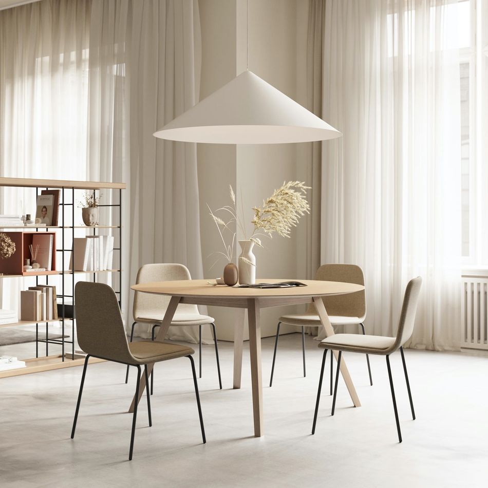 Mesa Aise redonda pies madera ambiente